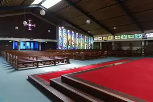 ST ANTHONY'S CHURCH ON CLONTARF ROAD [AND WHAT WAS ONCE CLONTARF TOWN HALL]-244341-1