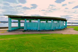 RETRO WIND SHELTERS AND OTHER STRUCTURES IN CLONTARF [DESIGNED IN 1934 BY HERBERT SIMMS]-244383-1