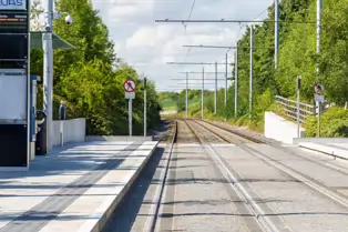 CABRA TRAM STOP [AND MOUNT BERNARD PUBLIC PARK]-244036-1