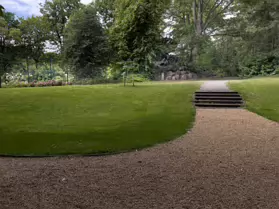 IVEAGH GARDENS [ONCE PRIVATELY OWNED BUT NOW OPEN TO THE PUBLIC]-244030-1