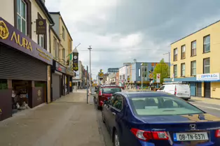 A WALK ALONG ROCHES STREET IN LIMERICK [AN AREA ONCE KNOWN AS PIGTOWN]-244691-1