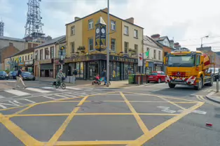 A WALK ALONG ROCHES STREET IN LIMERICK [AN AREA ONCE KNOWN AS PIGTOWN]-244700-1