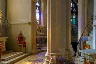 ST PETER'S CHURCH IN PHIBSBOROUGH [HAS A NUMBER OF STUNNING HARRY CLARKE CREATIONS]-244082-1