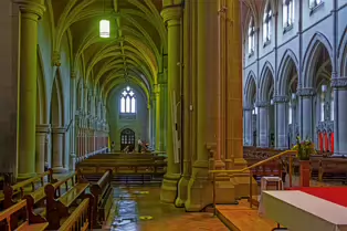 ST PETER'S CHURCH IN PHIBSBOROUGH [HAS A NUMBER OF STUNNING HARRY CLARKE CREATIONS]-244083-1