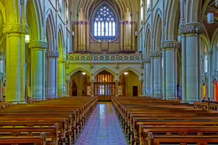 ST PETER'S CHURCH IN PHIBSBOROUGH [HAS A NUMBER OF STUNNING HARRY CLARKE CREATIONS]-244089-1