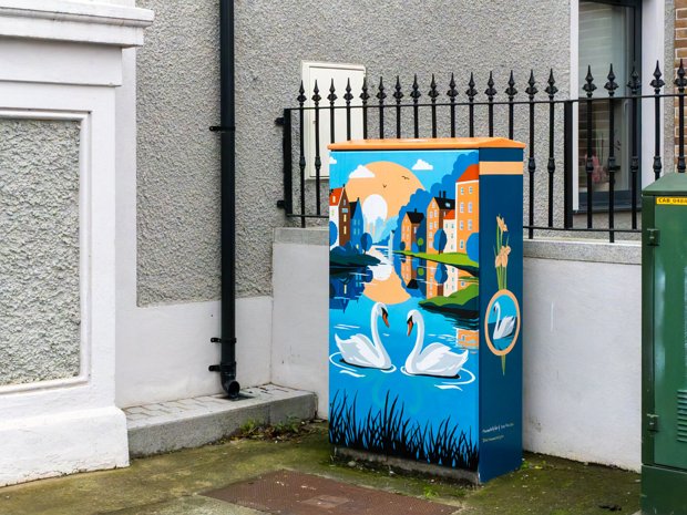 MAUREEN KELLY FOX Originally hailing from Galway, graphic designer Maureen Kelly Fox has been a resident of Lucan for the past 25 years....