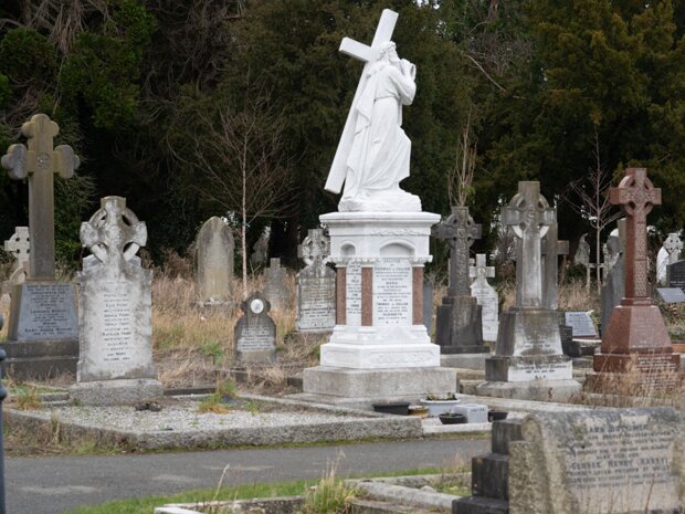 DEANSGREEN CEMETERY Deansgrange Cemetery, located in the suburban area of Deansgrange in Dún Laoghaire–Rathdown, County Dublin, Ireland, is...