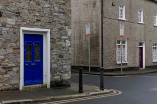CHAPELIZOD VILLAGE [THERE IS AN EXCESSIVE NUMBER OF DERELICT BUILDINGS]-246642-1