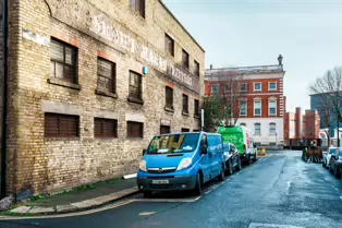 HENRIETTA PLACE COULD BE DESCRIBED AS A RAT RUN [ESPECIALLY THE SECTION NEAREST NORTH KING STREET]-246370-1