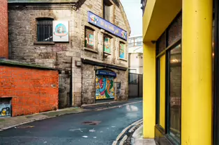 HENRIETTA PLACE COULD BE DESCRIBED AS A RAT RUN [ESPECIALLY THE SECTION NEAREST NORTH KING STREET]-246380-1