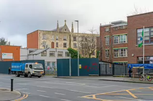 BOLTON STREET [WOULD YOU CONSIDER TO BE AN UGLY STREET]-246647-1