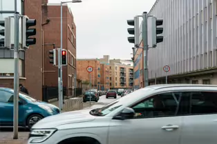 BOLTON STREET [WOULD YOU CONSIDER TO BE AN UGLY STREET]-246650-1