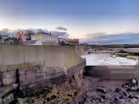 DUN LAOGHAIRE VICTORIAN BATHS PHOTOGRAPHED 1 JANUARY 2025 [PAST AND PRESENT]-246070-1