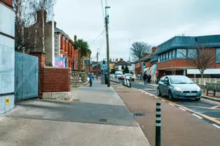 I VISITED DUNDRUM MAIN STREET TWICE OVER THE CHRISTMAS HOLIDAY [TO HAVE LUNCH AT ESSENCE]-246145-1