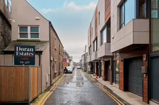 CHARLEMONT LUAS TRAM STOP [ON A REALLY COLD DAY IN JANUARY 2025 I VISITED THE NEARBY DESI CREW RESTAURANT]-246336-1