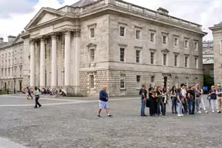 THE CAMPANILE AND PARLIAMENT SQUARE [TRINITY COLLEGE IN DUBLIN 2025]-253359-1