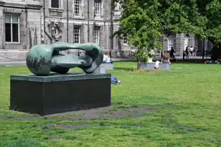 RECLINING CONNECTED FORM AT TRINITY COLLEGE [SCULPTURE BY HENRY MOORE]-253320-1
