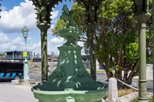 THE QUEEN VICTORIA MEMORIAL FOUNTAIN [DUN LAOGHAIRE 2 JULY 2025]-253420-1