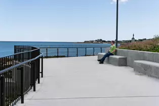 THE ROGER CASEMENT SCULPTURE [AT DUN LAOGHAIRE BATHS]-253464-1