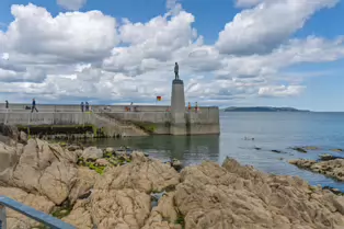 THE ROGER CASEMENT SCULPTURE [AT DUN LAOGHAIRE BATHS]-253471-1