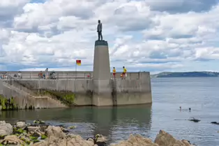 THE ROGER CASEMENT SCULPTURE [AT DUN LAOGHAIRE BATHS]-253472-1