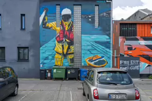URBAN EXPRESSION AND URBAN DEPRESSION AT SUSSEX STREET [3 JULY 2025 DUN LAOGHAIRE]-253454-1