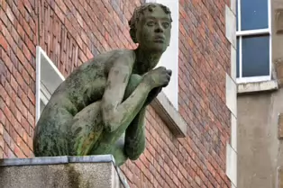 DISCOVERING BIRDY THE HIDDEN GEM BY ROWAN GILLESPIE [AT CRESCENT HALL 5 JULY 2025]-253573-1