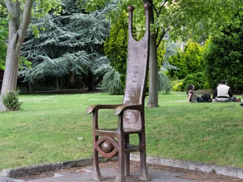 TRIBUTE TO DERMOT MORGAN The 'Joker's Chair' was installed in Merrion Square in 2002, four years after Morgan's sudden passing in 1998. It was...