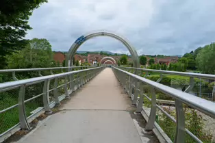 THE LOCK AND PEDESTRIAN BRIDGE AT STRANMILLIS [THE RIVER LAGAN 27 MAY 2025]-251807-1
