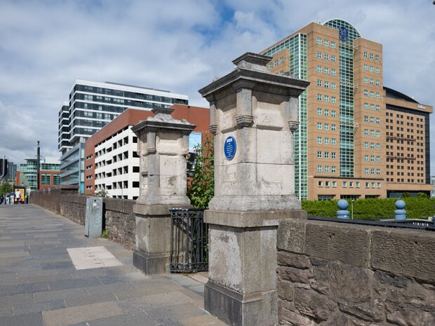 FIRST BBC TRANSMITTER The BBC's first official radio station to broadcast in Northern Ireland was 2BE Belfast, which commenced transmissions...