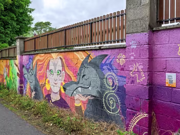 THE WOLFWALKERS MURAL AT COOTE'S LANE Despite the initial struggles, a significant highlight of my search was encountering a large and impressive mural next...