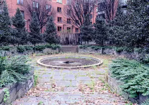 WAS DERELICT BACK IN JANUARY 2019 [HAS SINCE BEEN RESTORED AS THE PEACE PARK]-247421-1