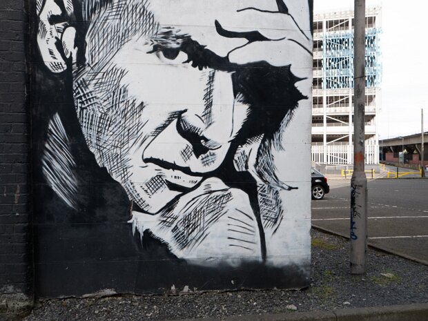 ALL FORMS OF STREET ART The commercialization of street art is a complex issue with both positive and negative aspects. It has brought...