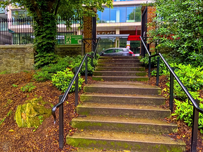 IVEAGH GARDENS [ONCE PRIVATELY OWNED BUT NOW OPEN TO THE PUBLIC]-244003-1
