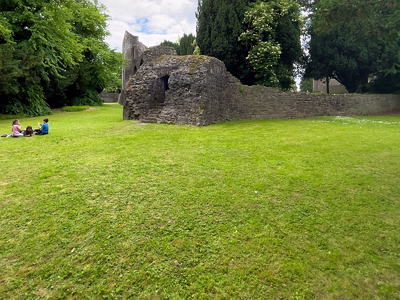 MAYNOOTH CASTLE [I WAS NOT ALLOWED TO USE MY CAMERA BUT MY iPHONE WAS OK]-243876-1