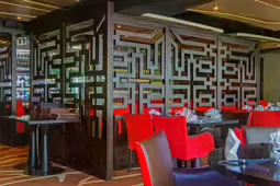 THE JASMINE PALACE RESTAURANT IN LIMERICK [INTRODUCED SERVING ROBOTS A FEW YEARS LATER]-233550-1