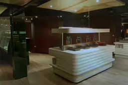 THE JASMINE PALACE RESTAURANT IN LIMERICK [INTRODUCED SERVING ROBOTS A FEW YEARS LATER]-233562-1