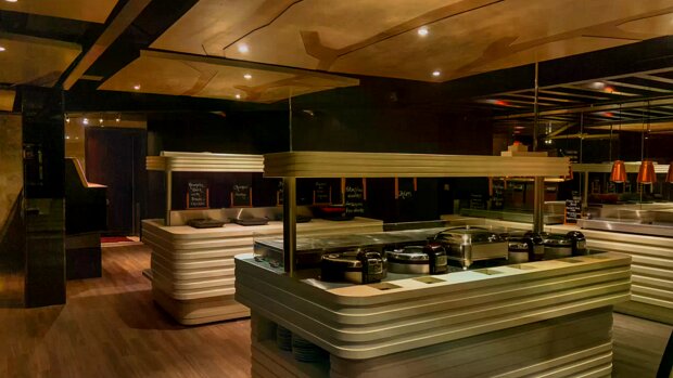 JASMINE PALACE Jasmine Palace, an iconic establishment in Limerick's culinary scene, has captivated diners for decades with its unique...
