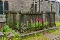 PHOTOGRAPHS OF ST JOHNS CHURCHYARD [THE HISTORIC CHURCHYARD IN LIMERICK AS IT WAS IN 2015]-233575-1