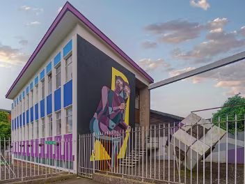 SLEEPING PATTERNS MURALS 2017 Sleeping Patterns murals by the Church of Best Ever. This particular mural no longer exists but the second one of the...