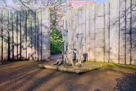 THIS FAMINE MEMORIAL WAS CREATED BY EDWARD DELANEY [LOCATED IN STEPHEN'S GREEN DUBLIN]-248235-1