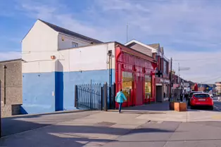 DUNDRUM VILLAGE [RANDOM IMAGES OF THE AREA NEAR THE LUAS TRAM STOP]-248491-1
