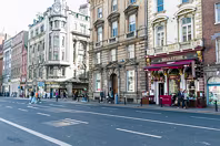 THE TREE OF GOLD AND THE CENTRAL PLAZA [DAME STREET SUNDAY 30 MARCH 2025]-248915-1