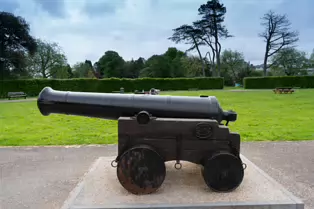 THE PEOPLES PARK IN WATERFORD [26 MAY 2016]-221069-1