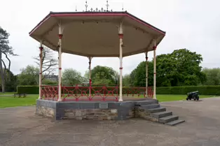 THE PEOPLES PARK IN WATERFORD [26 MAY 2016]-221072-1