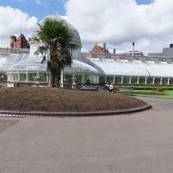 THE MAIN GLASSHOUSE The main glasshouse at Belfast Botanic Gardens is the Palm House. It is one of the earliest examples of a curvilinear...