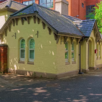 THE GATE LODGE There were actually two gate lodges associated with Belfast Botanic Gardens, both with interesting histories