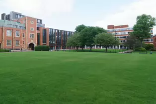 QUEEN'S UNIVERSITY [HAS A MAJOR IMPACT ON THIS PART OF BELFAST CITY]-235545-1 QUEEN'S UNIVERSITY MAY 2017