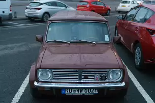 A VINTAGE MINI CLUBMAN [PHOTOGRAPHED IN MAY 2017 IN BELFAST]-235548-1 A VINTAGE MINI CLUBMAN