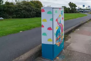 CITY TRIPPING BY ELLEN WEBB [PAINT-A-BOX STREET ART AT CONQUER HILL ROAD IN CLONTARF]-244406-1